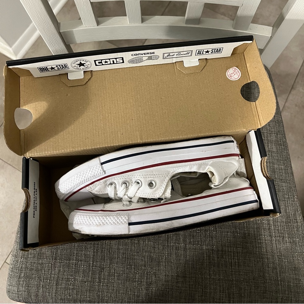 Converse - image 1